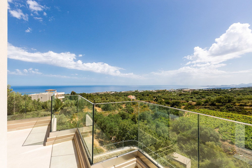 dal travel Vigla Suites