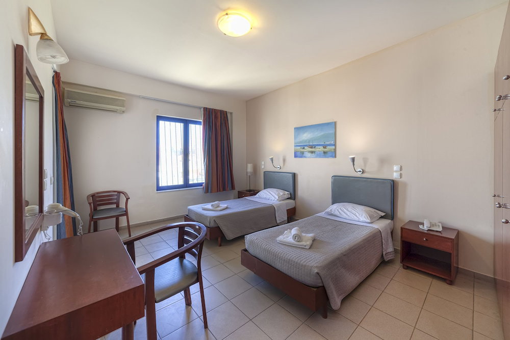dal travel Olympic Suites Hotel Apartments