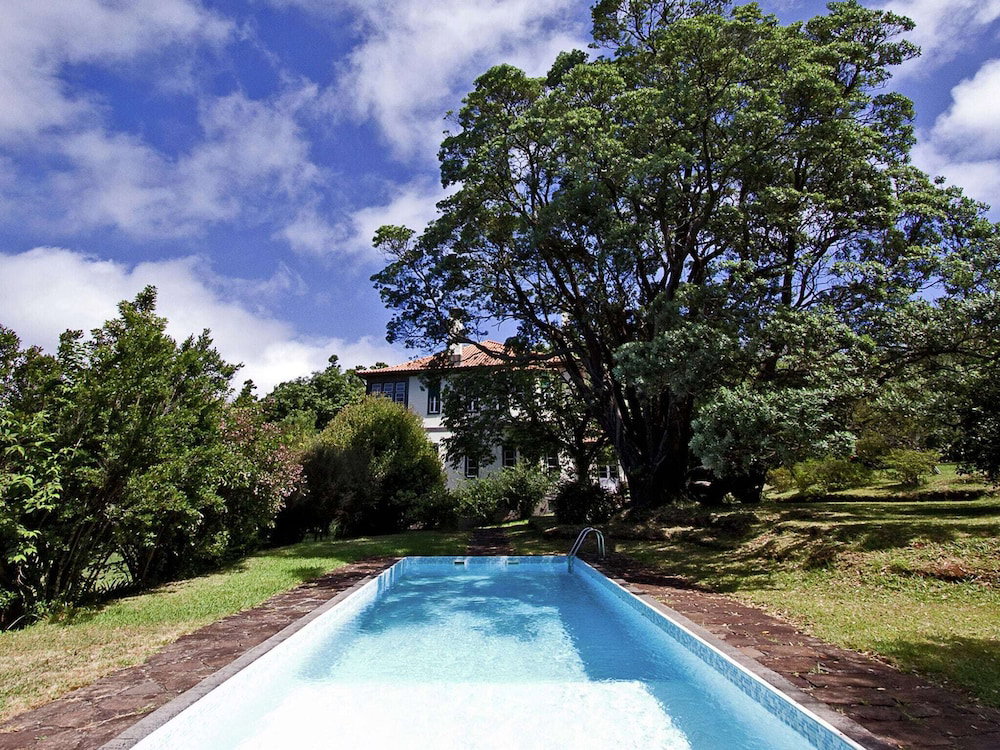 Beautiful House On The Garden Island Of Madeira