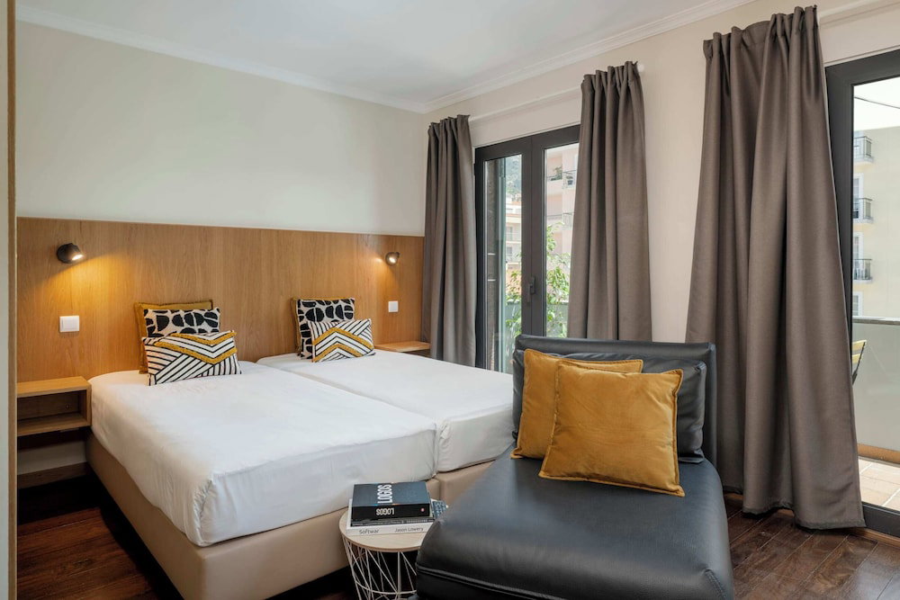 Vacations In Funchal - Apartment In Praça Iii