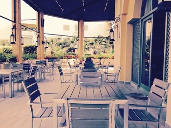 Suites Les Charmilles And Spa