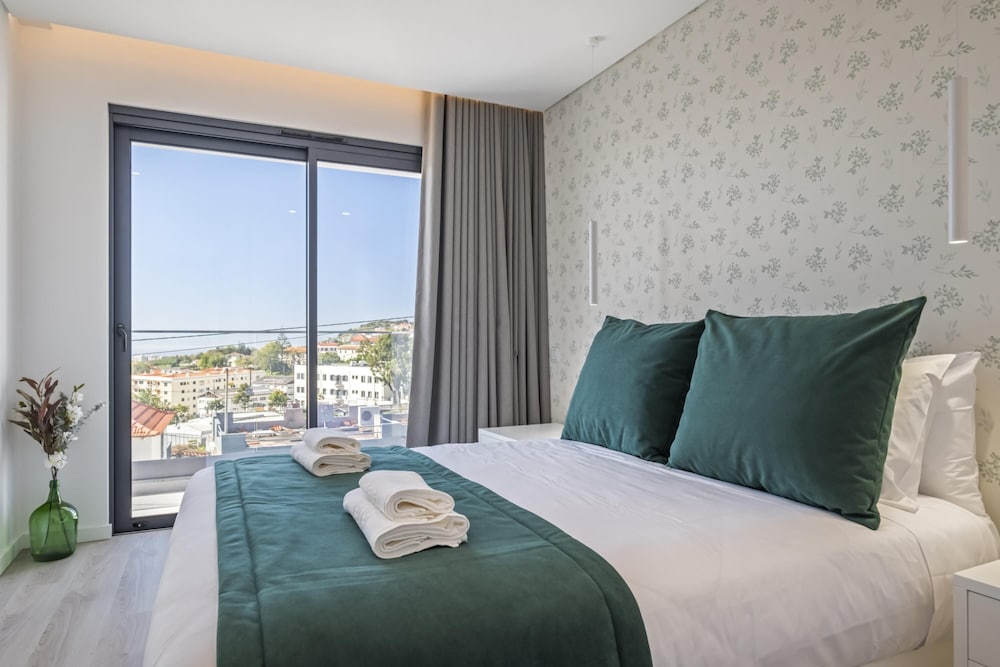Contemporary Residence B By Madeira Sun Travel