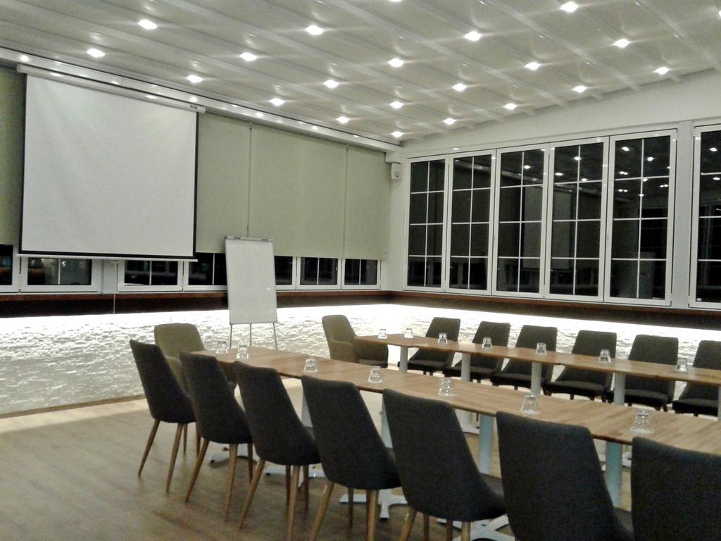 Capital Tirana Hotel