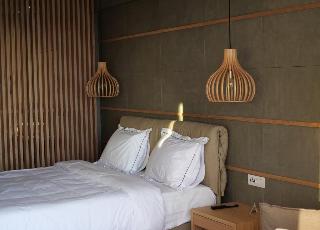 dal travel Ikones Seafront Luxury Suites