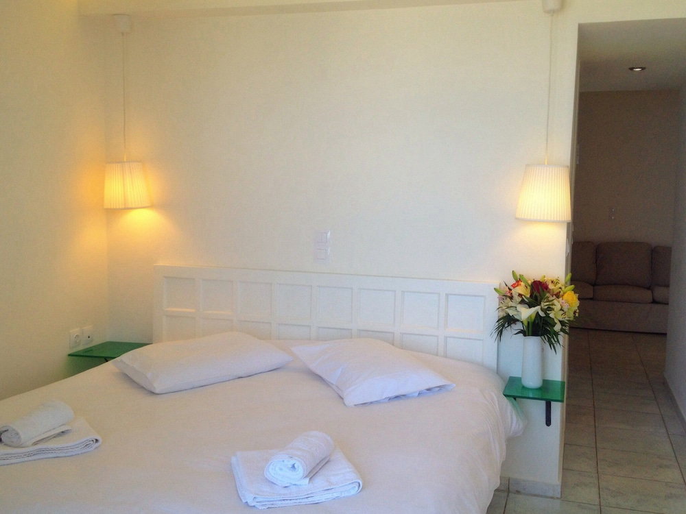dal travel Filoxenia Beach