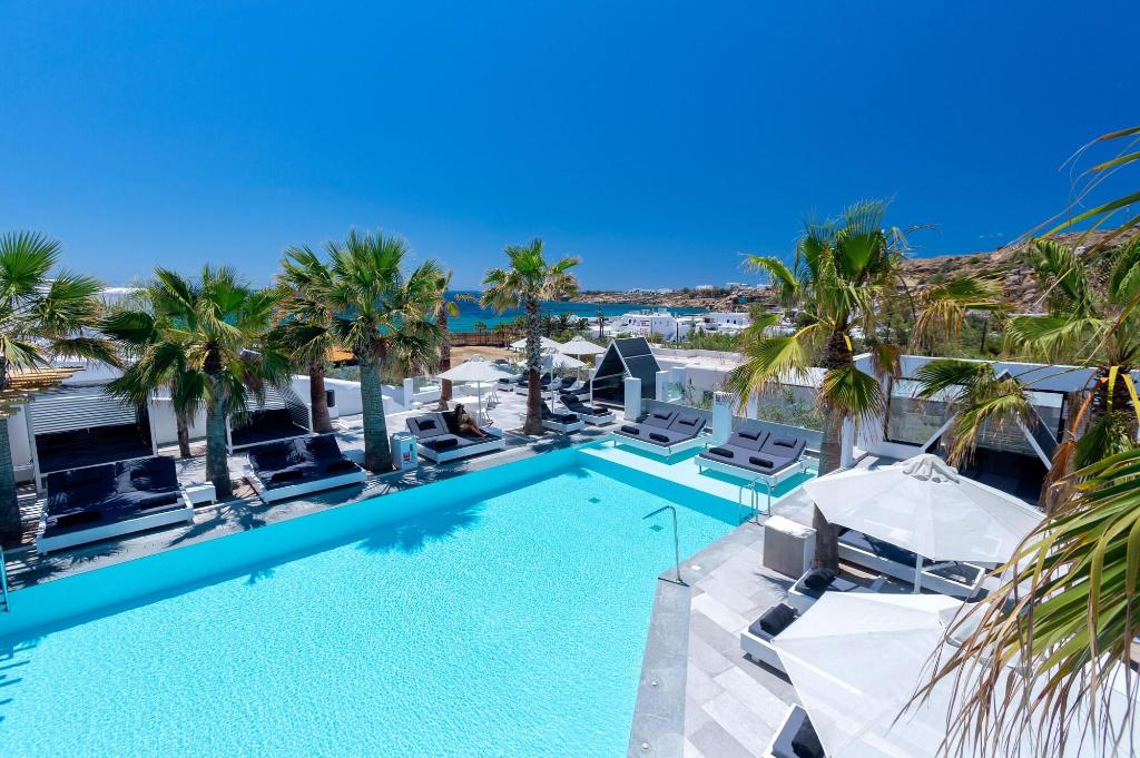 Tropicana Hotel