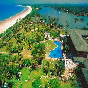 Hotel Bentota Beach Hotel cazare Bentota