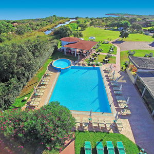 Hotel Club Hotel Li Suari cazare San Teodoro