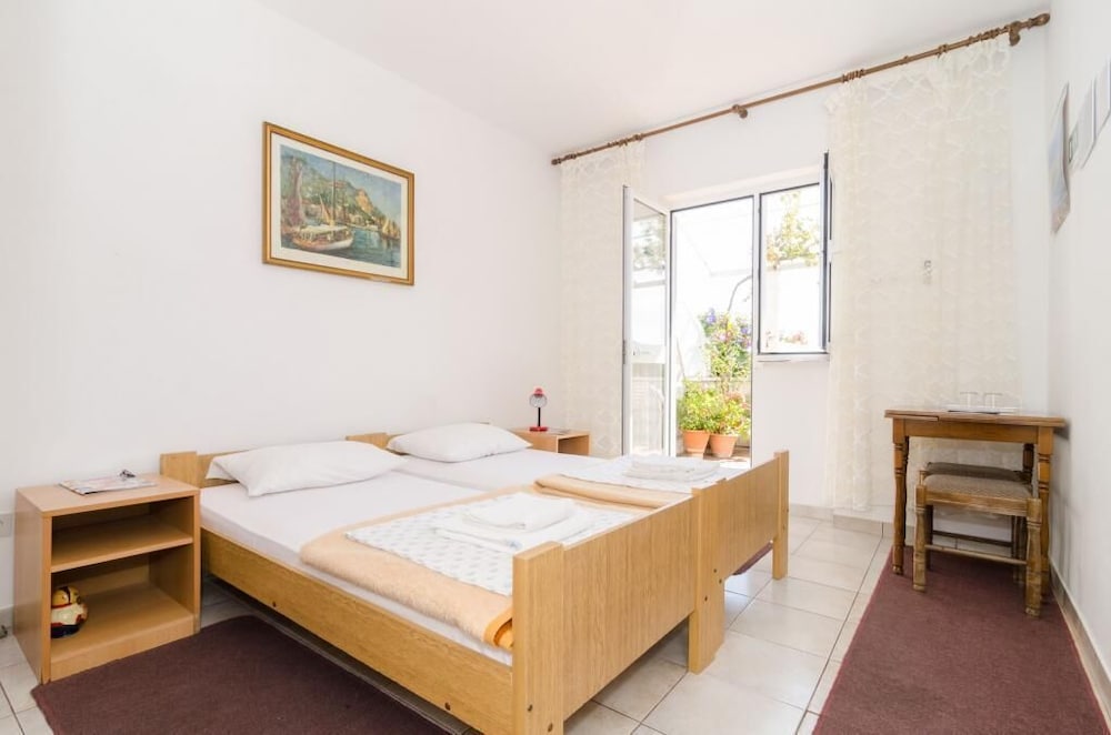 Hotel Guest House Misita