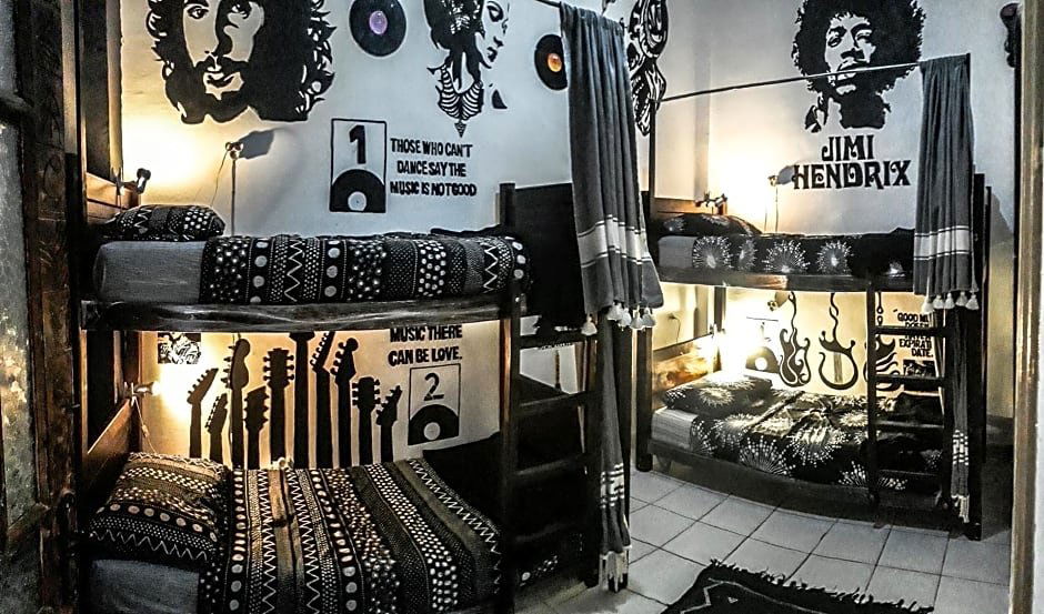 Hotel The Chill Art Hostel