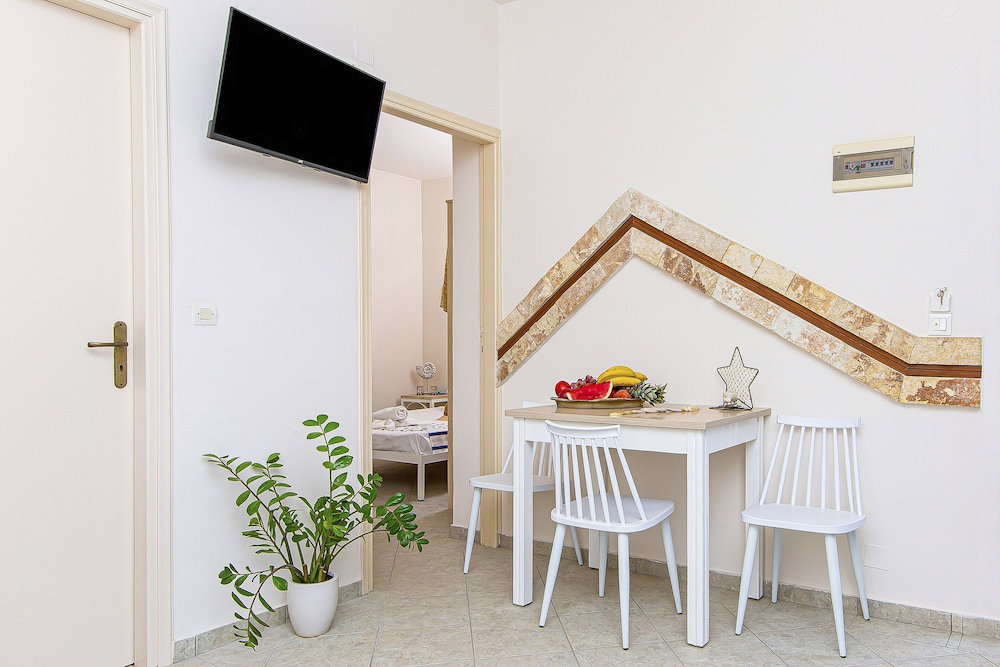 dal travel Ilios Malia By Checkin