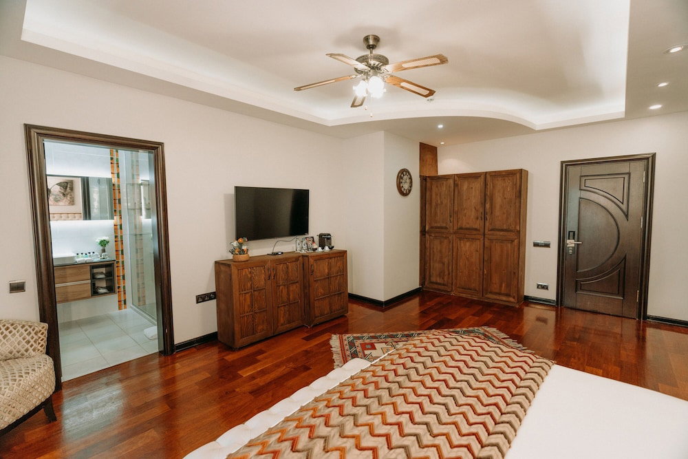 Doors Urla Hotel & Bungalows