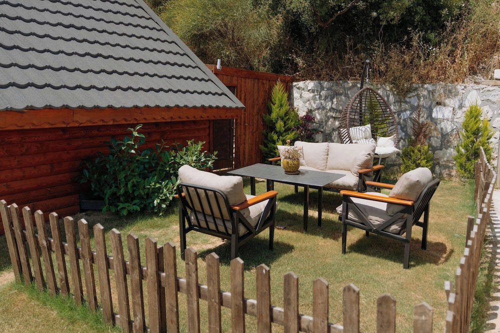 Doors Urla Hotel & Bungalows