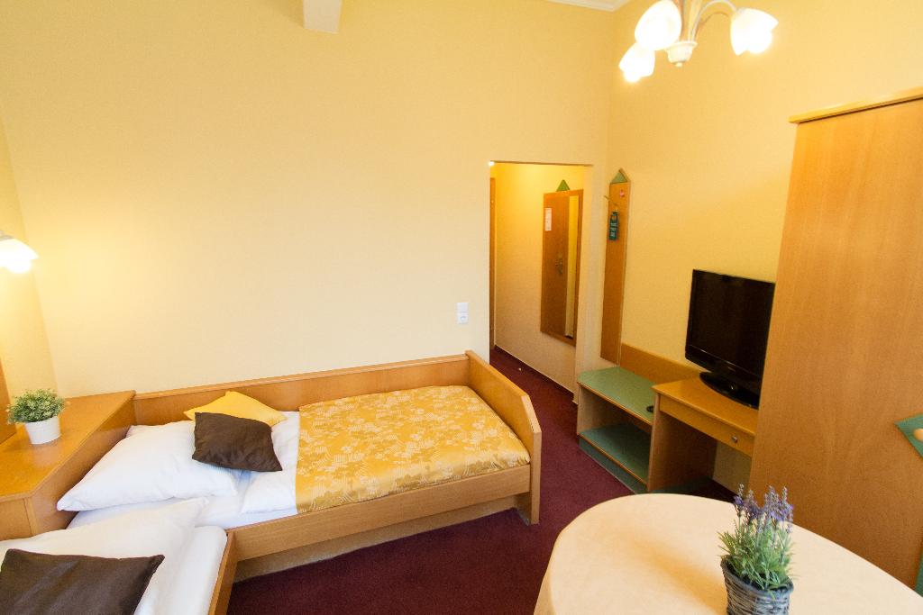 Hotel Klimt Hotel & Apartments