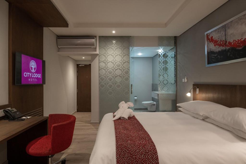 Crowne Plaza Dar Es Salaam, An Ihg Hotel