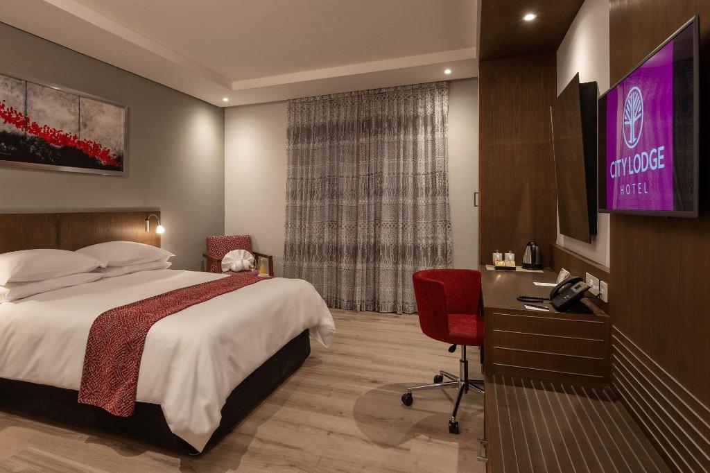 Crowne Plaza Dar Es Salaam, An Ihg Hotel