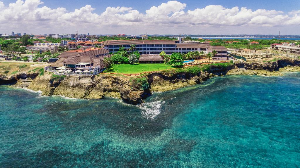 Sea Cliff Hotel