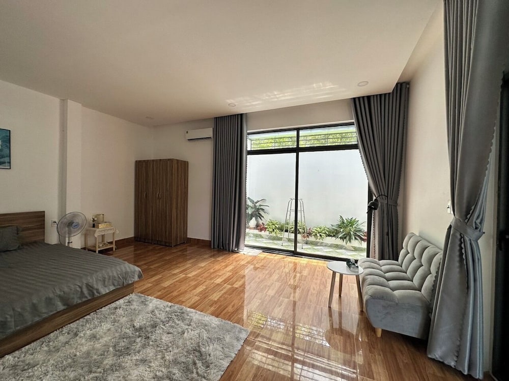 Homestay Halona