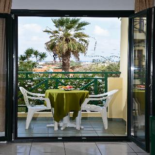 dal travel Milos Apartments