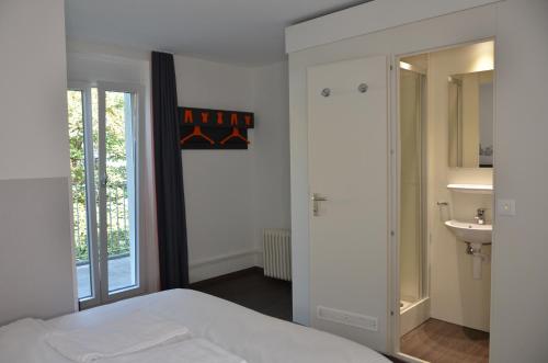 Hotel Easyhotel Zurich West