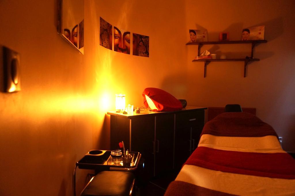 Hotel Le Louvre Hotel And Spa