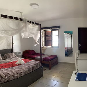 Hotel Les Flots Bleus cazare Antananarivo