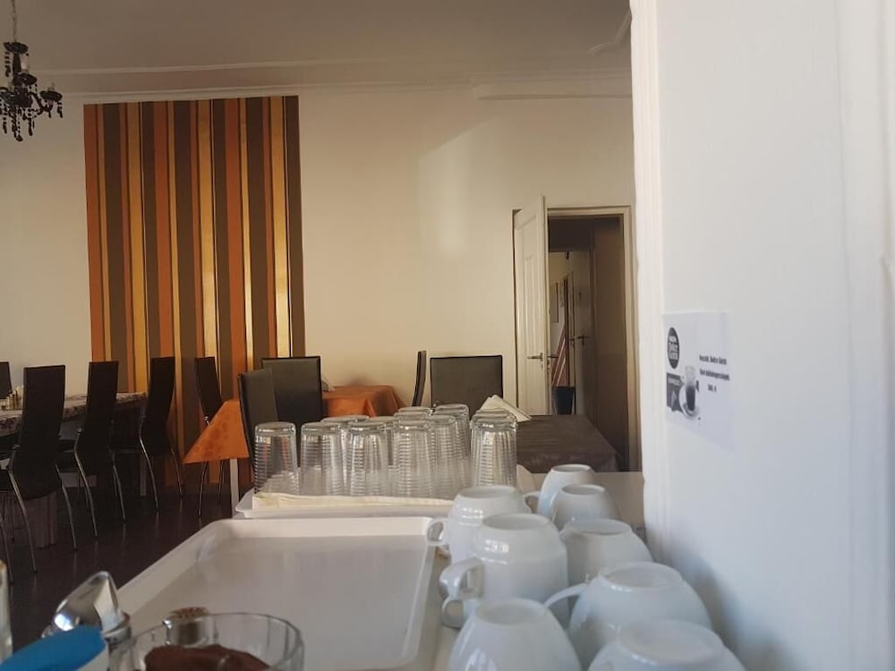 City Hotel Agoston
