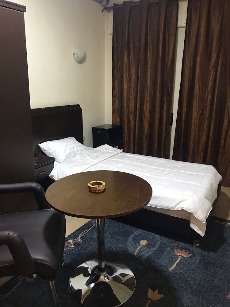 Hotel Nour Hotel Apartments