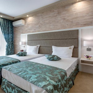 Hotel Siena Palace cazare Burgas