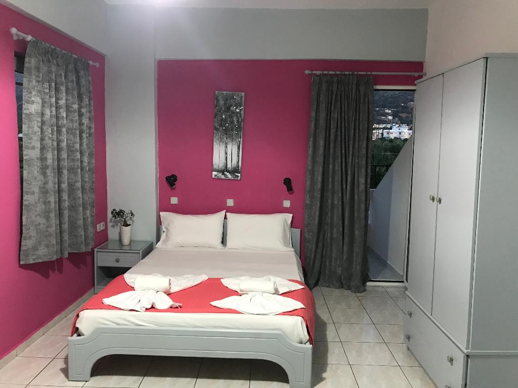 Hotel Marianna Studios