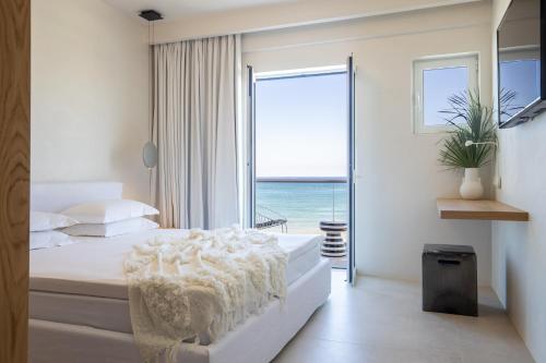dal travel Akrogiali Beach Hotel Malia