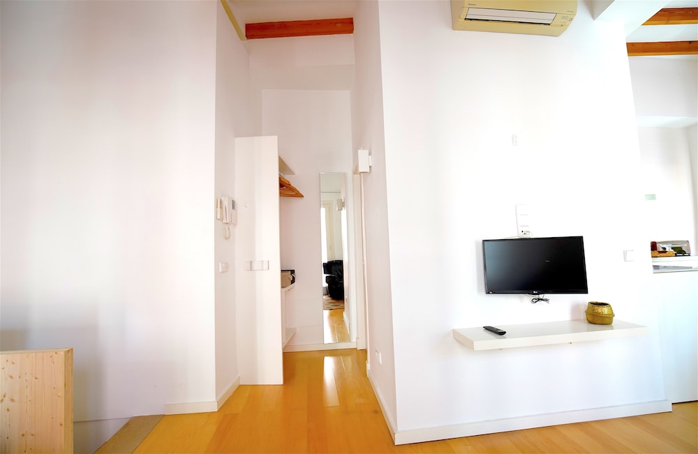 dal travel Montmari Apartments Turismo De Interior