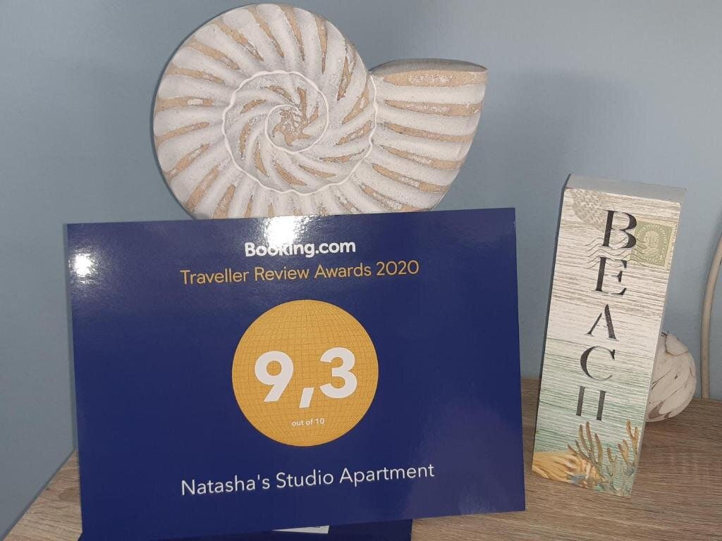 dal travel Natasha's Studio Apartment