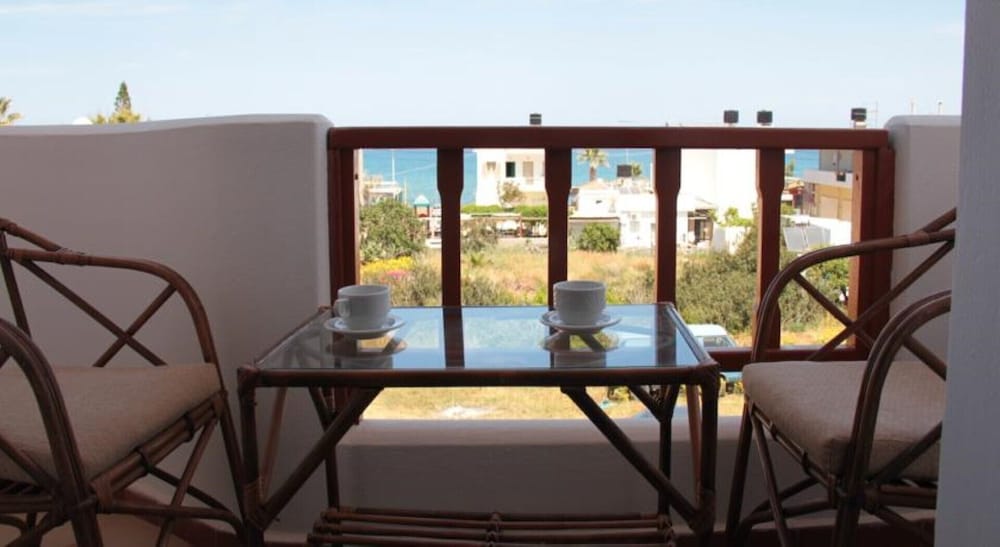 dal travel Alexandra Apartments Stalis By Checkin