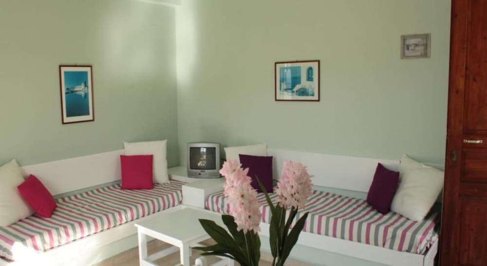 dal travel Alexandra Apartments Stalis By Checkin