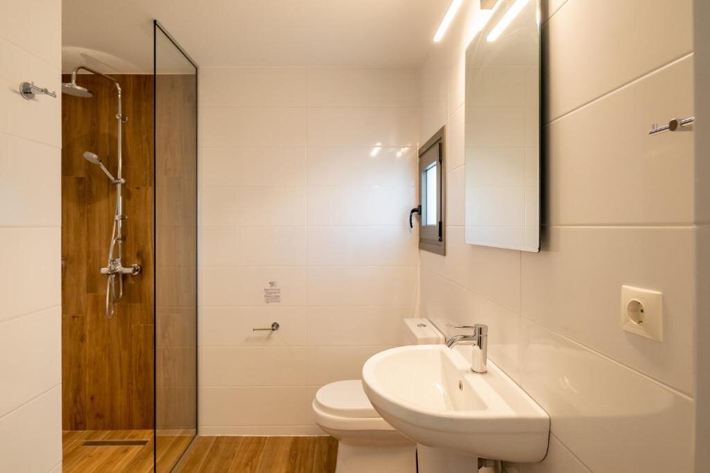 Esperos Studios And Apartments #1 And #5