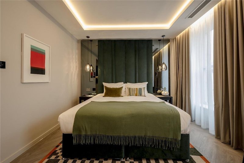 The Wellington Glasgow By Adina