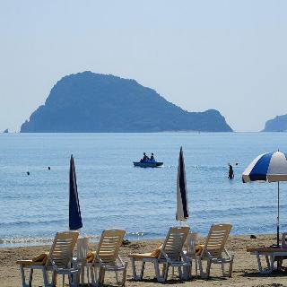 Andreolas Beach Hotel