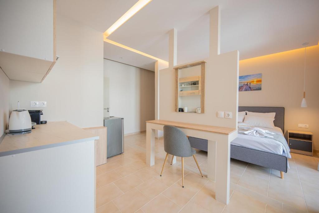 Blue Wave Suites | Ixia