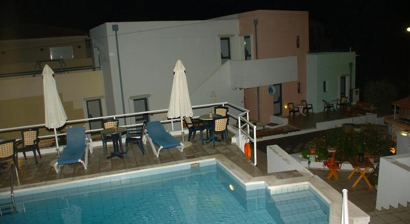 Blue Sky Studio Apartments
