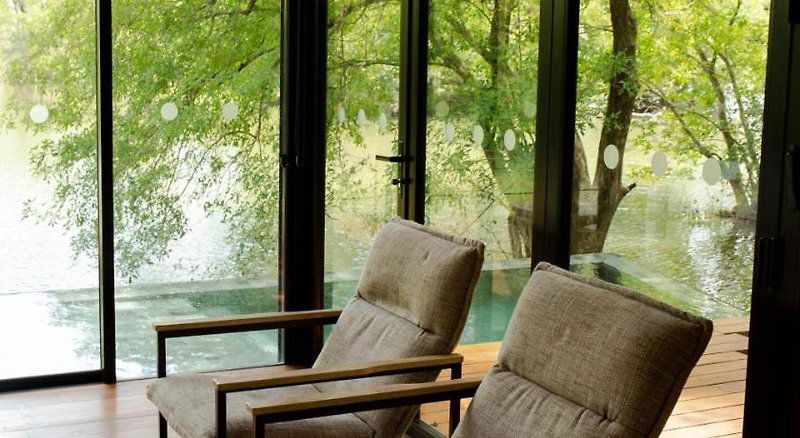 Hotel Kalundewa Retreat