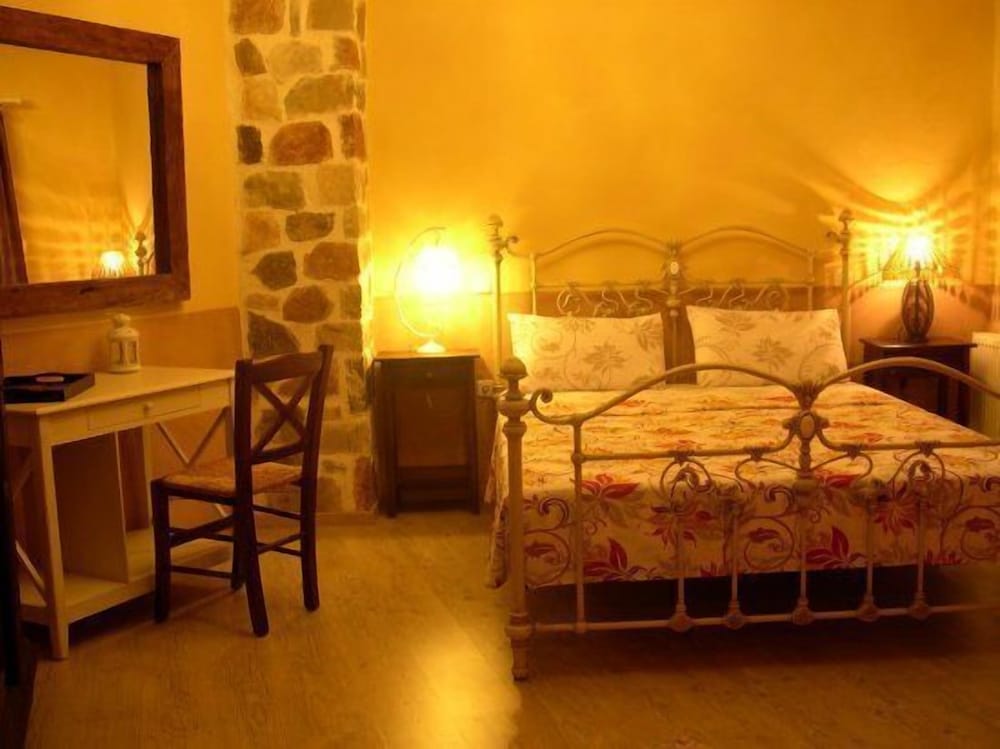 Mythos Guesthouse