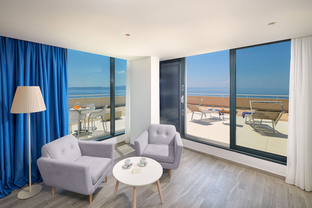 Hotel Medora Auri Family Beach Hotel