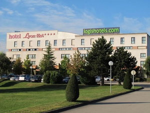 Hotel Logis Lyon Est cazare Lyon