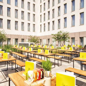 Hotel Nyx Munich cazare Munchen