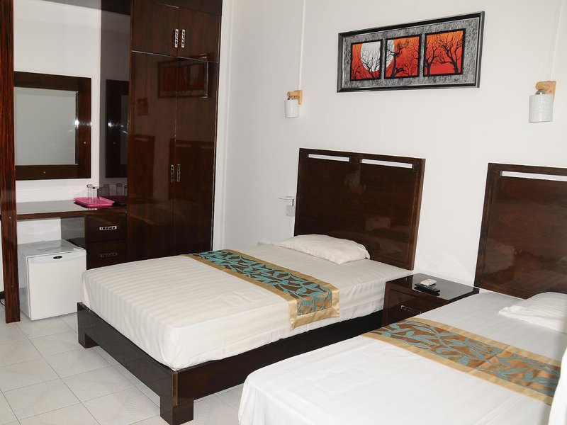 Le Flamboyant Hotel