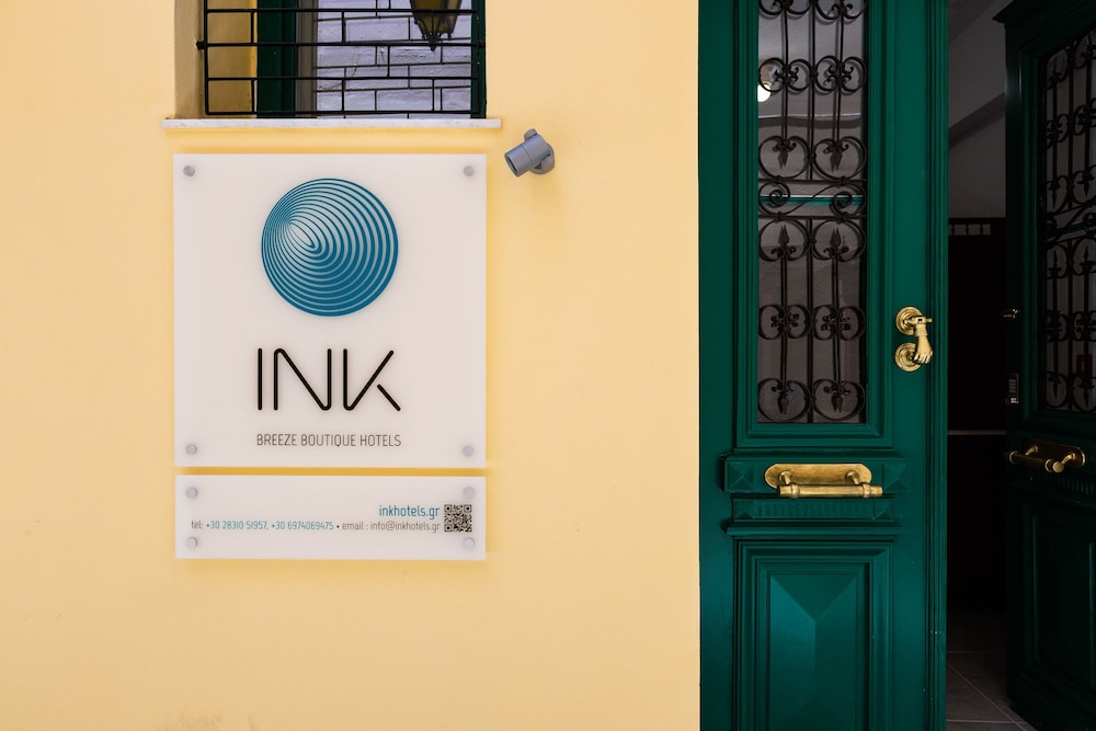 Ink Hotel Phos