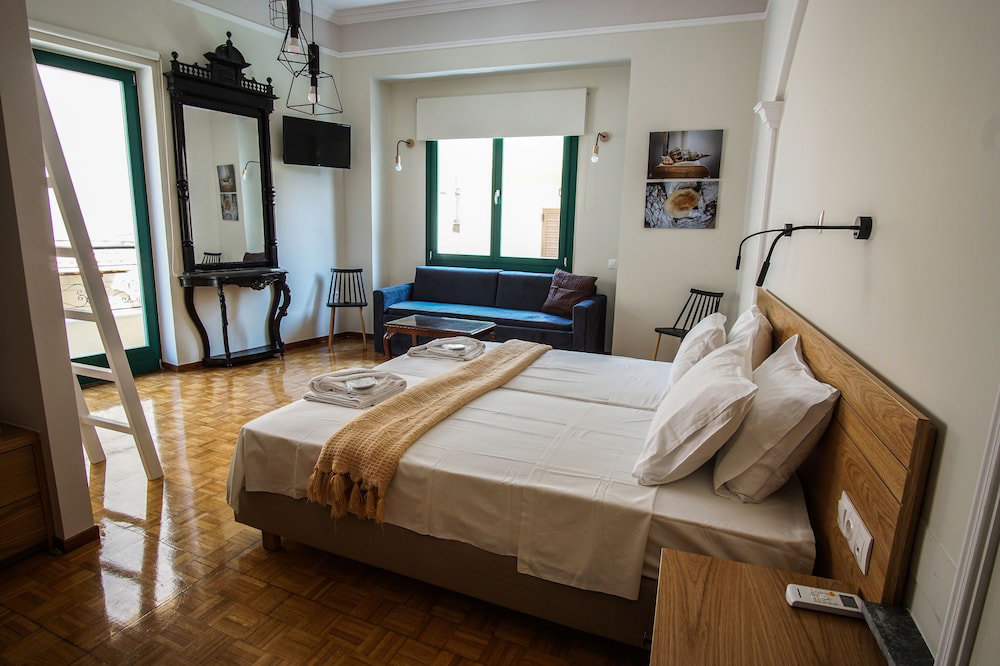 dal travel Ink Hotel Phos