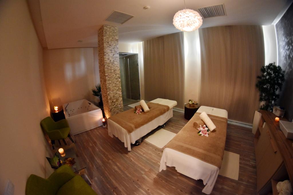 Hotel Mera Resort Venus