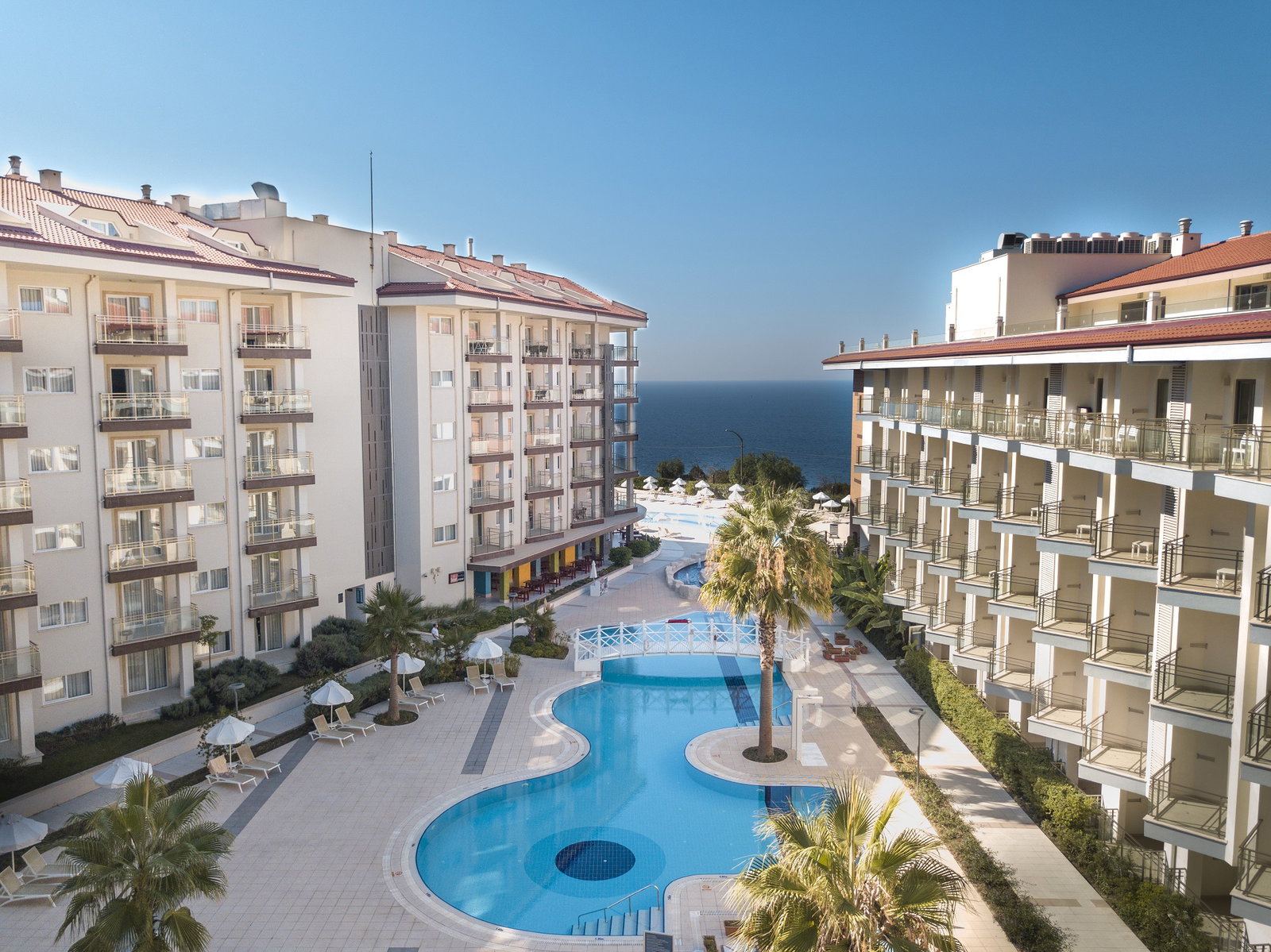 Hotel Ramada Hotel Suites By Wyndham Kusadasi